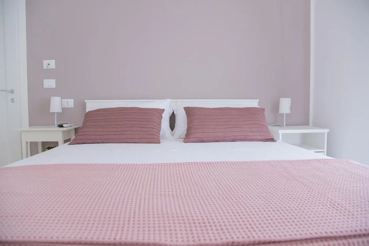 Casa Thuja Bed & Breakfast Syracuse